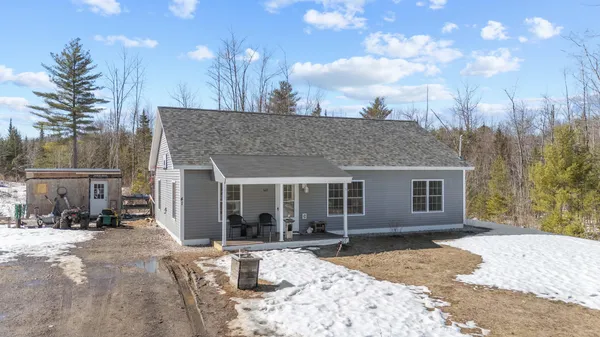 $420,000 | 41 Hidden Pond Road, Sabattus, ME 04280