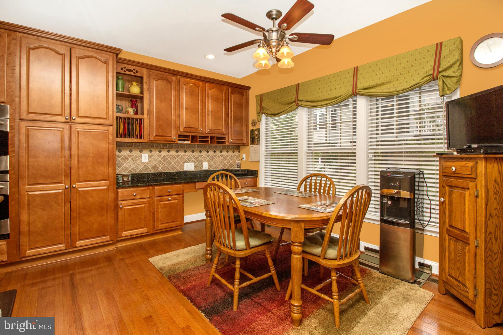2690 Brook Valley Road Frederick, MD 21701 - Photo 11 of 30 Kitchen