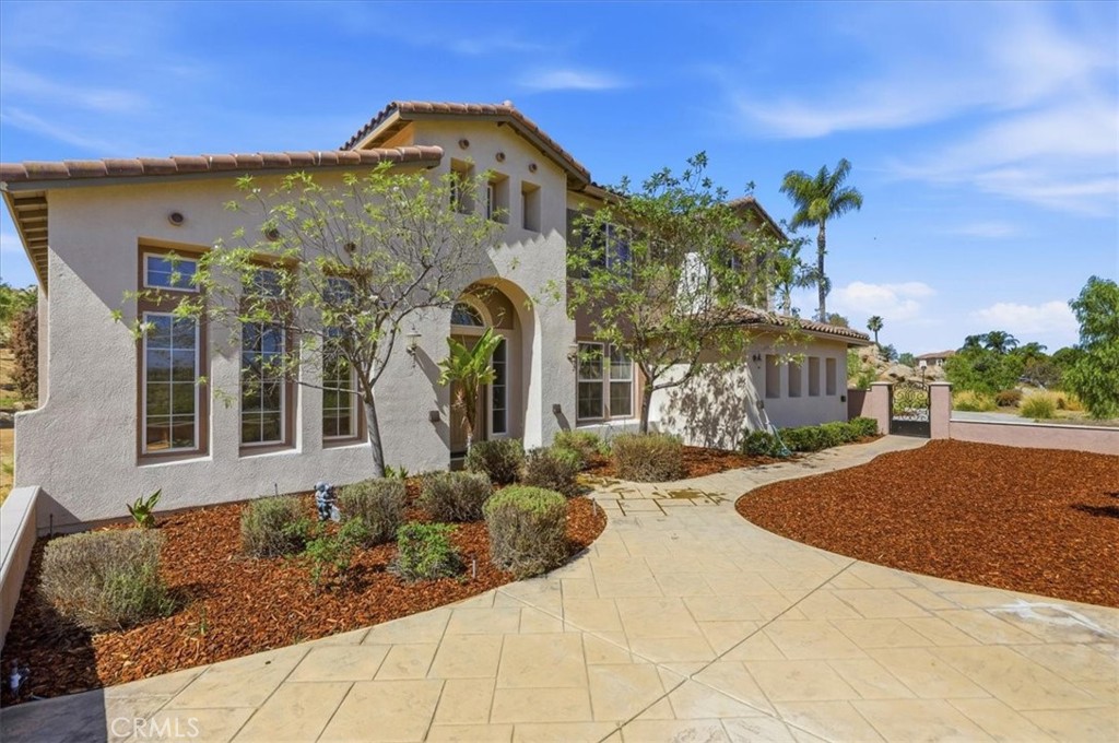 18902 Wildflower Way Riverside, CA 92504 - Photo 6 of 61 Gallery Image 6