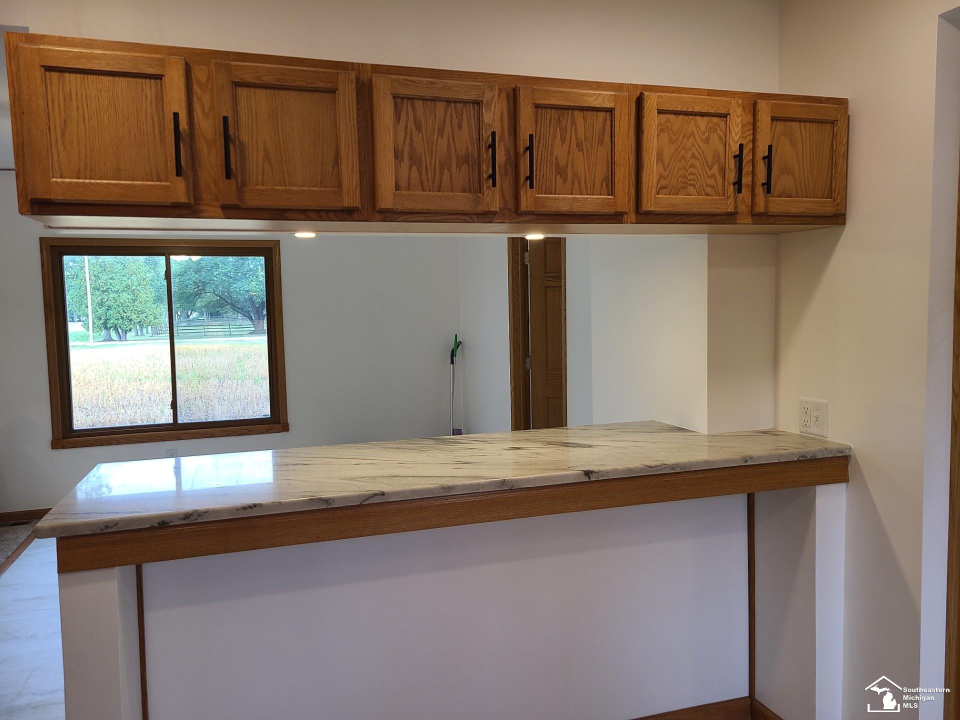 7921 Crabb Road Temperance, MI 48182 - Photo 22 of 36