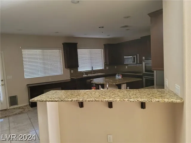 $774,900 | 10134 Reflection Brook Avenue, Las Vegas, NV 89148