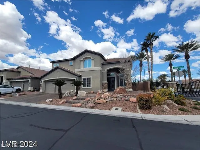 $774,900 | 10134 Reflection Brook Avenue, Las Vegas, NV 89148