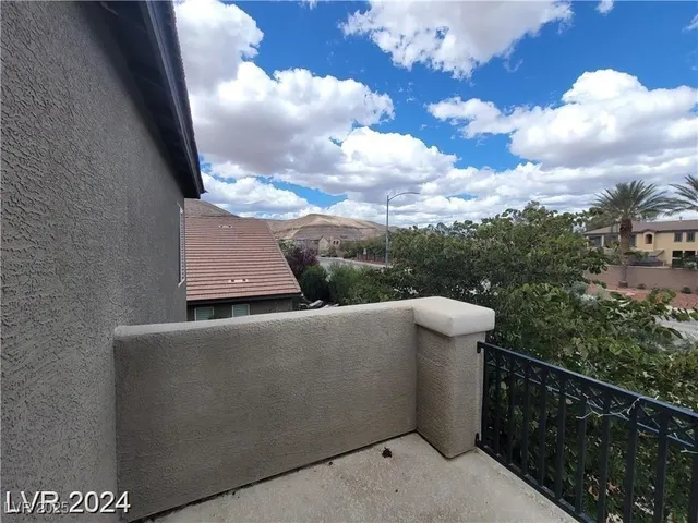 $774,900 | 10134 Reflection Brook Avenue, Las Vegas, NV 89148