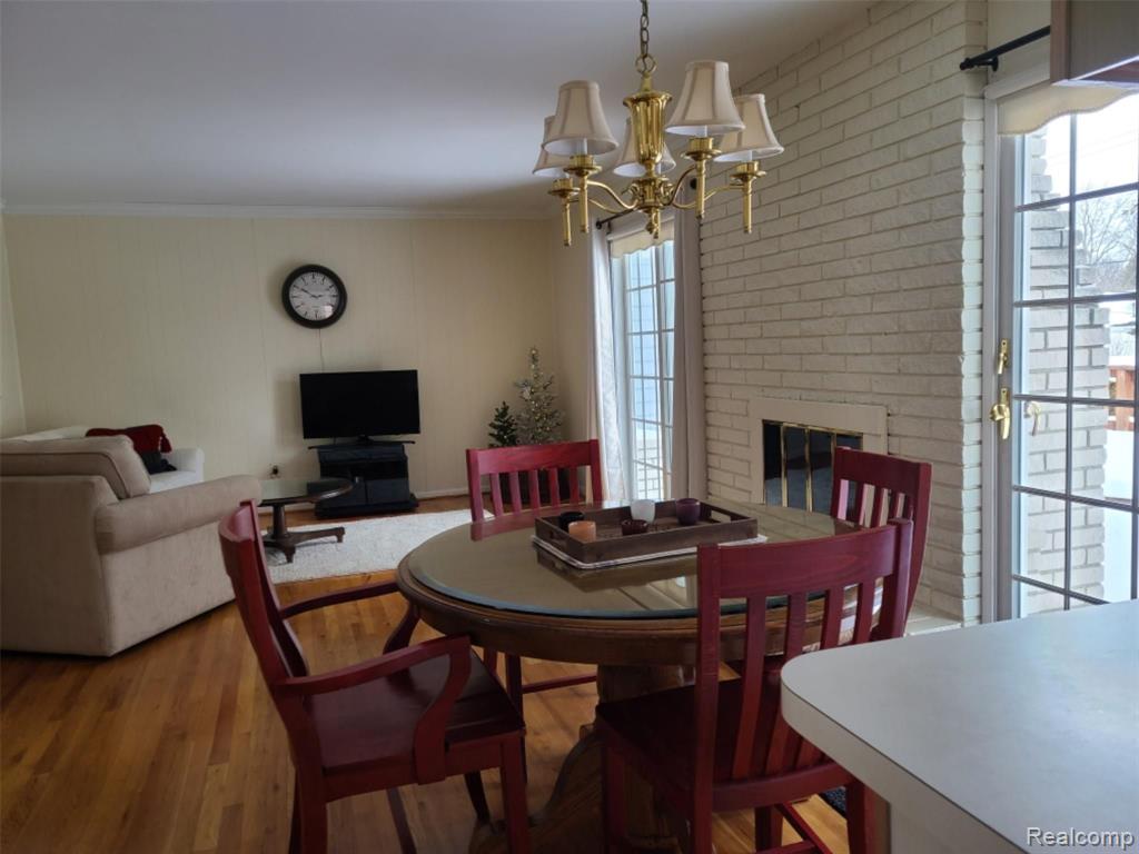 641 Lake Forest Road Rochester Hills, MI 48309 - Photo 14 of 34