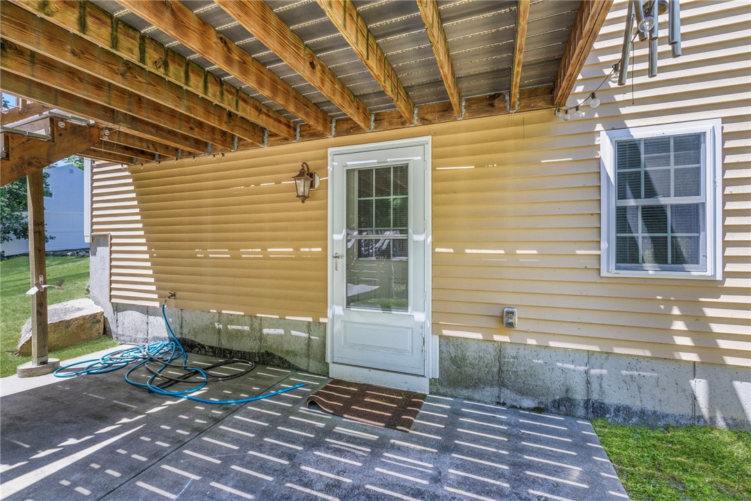 78 Ginger Trail Coventry, RI 02816 - Photo 40 of 48