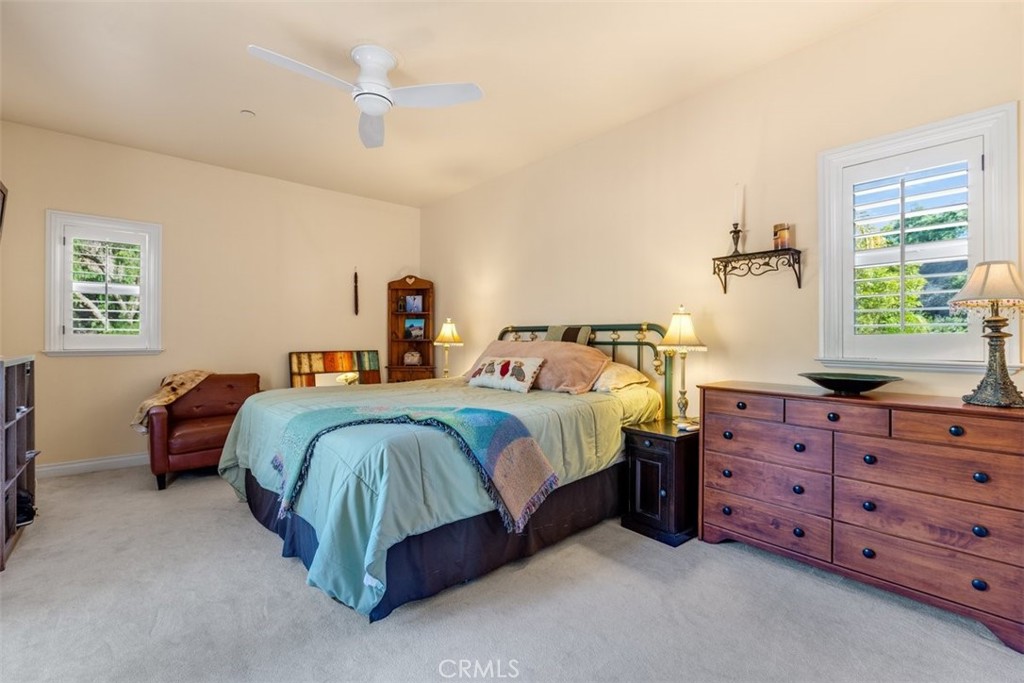 77 Altamont Way Camarillo, CA 93010 - Photo 24 of 48 a bedroom with a bed and a dresser