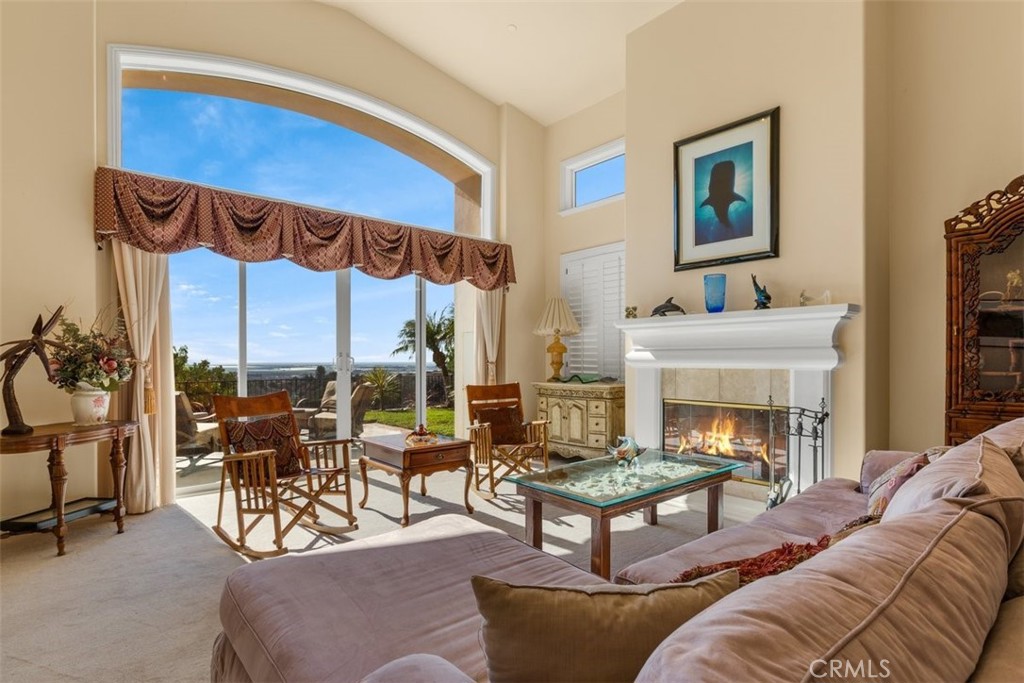 77 Altamont Way Camarillo, CA 93010 - Photo 28 of 48 a living room with furniture and a fireplace