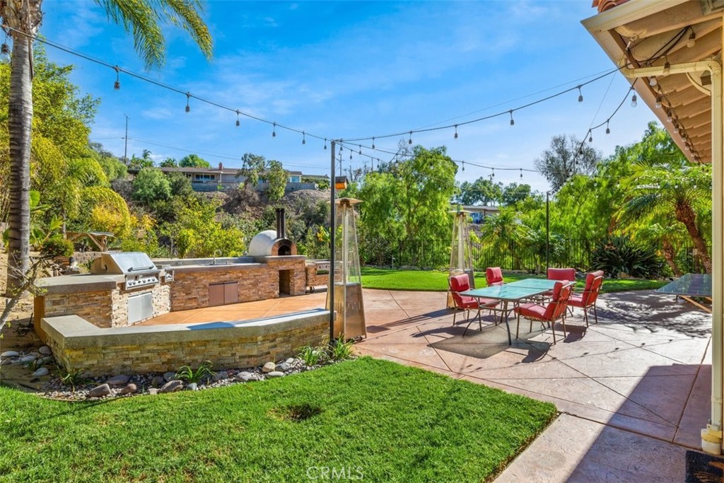 77 Altamont Way Camarillo, CA 93010 - Photo 38 of 48 a view of a backyard with sitting area