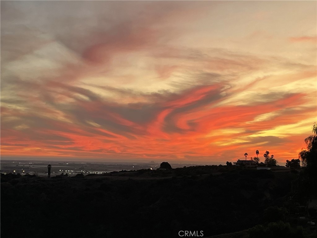 77 Altamont Way Camarillo, CA 93010 - Photo 47 of 48 a view of sunset
