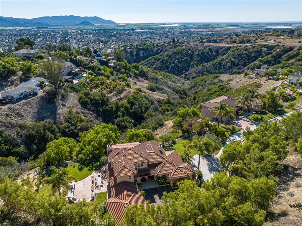 77 Altamont Way Camarillo, CA 93010 - Photo 5 of 48 an aerial view of a house with a garden