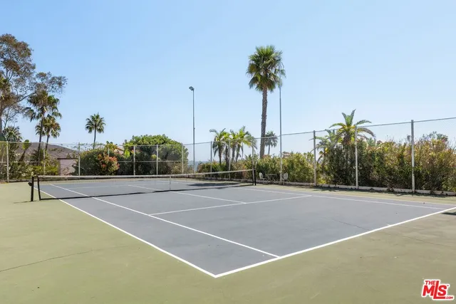 a view of a tennis court