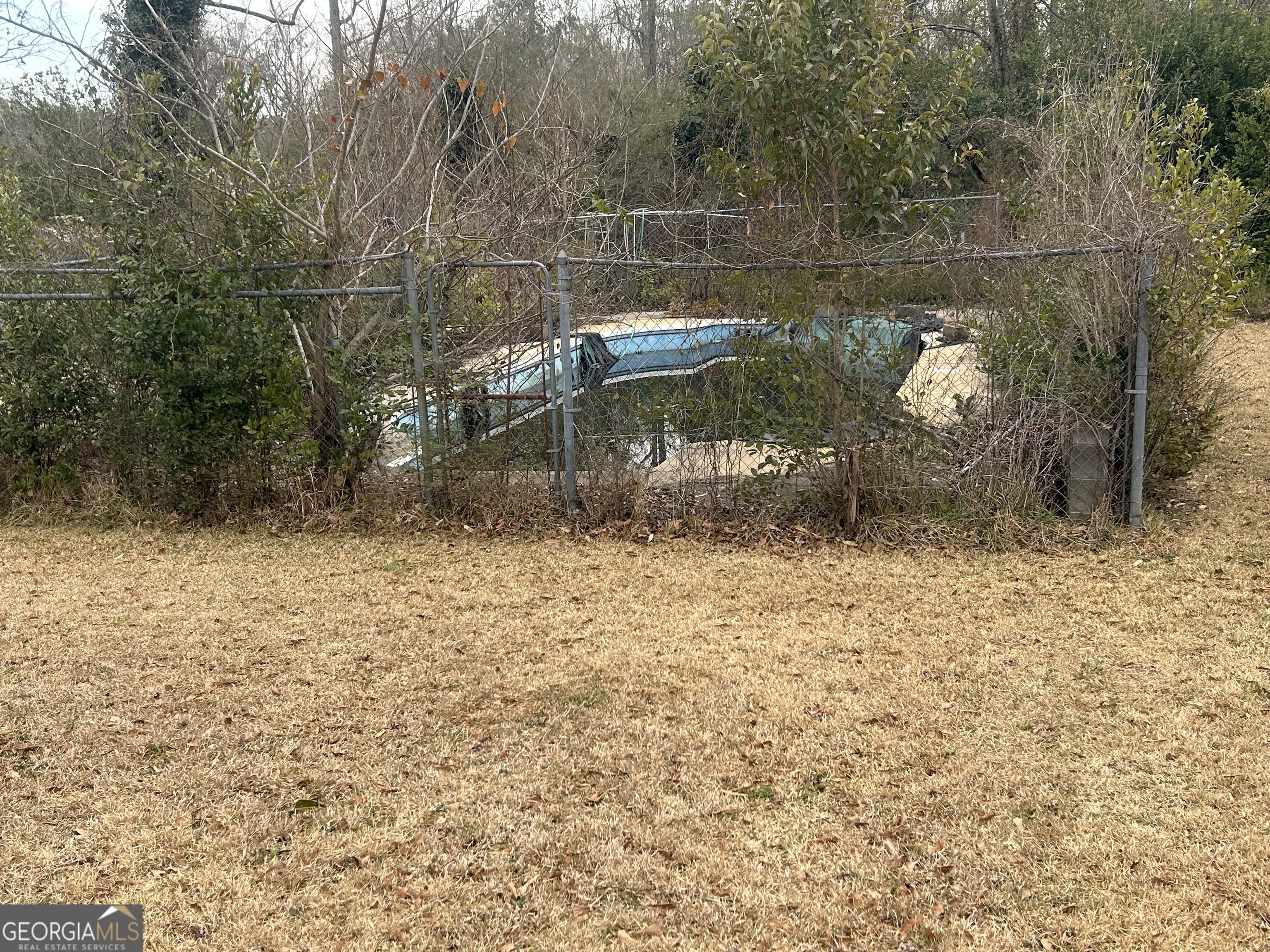 1406 Canterbury Road Griffin, GA 30223 - Photo 4 of 26 a view of a yard