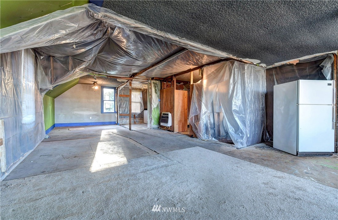 3618 Rucker Avenue Everett, WA 98201 - Photo 20 of 33 a view of small space