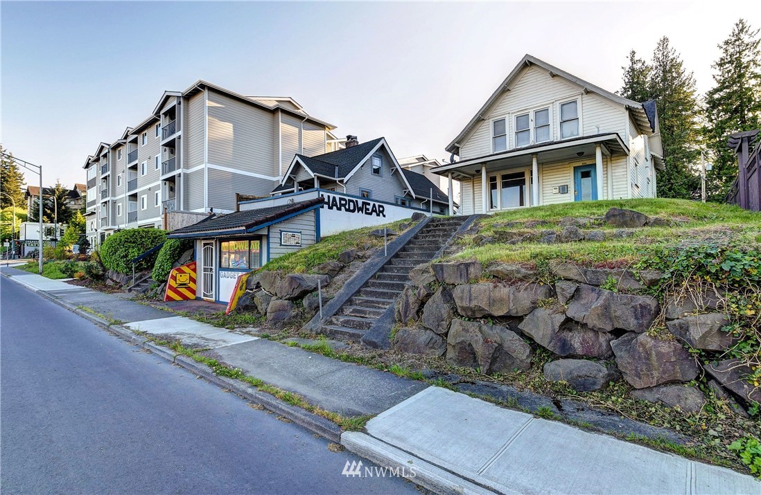 3618 Rucker Avenue Everett, WA 98201 - Photo 4 of 33 a front view of a house with a yard