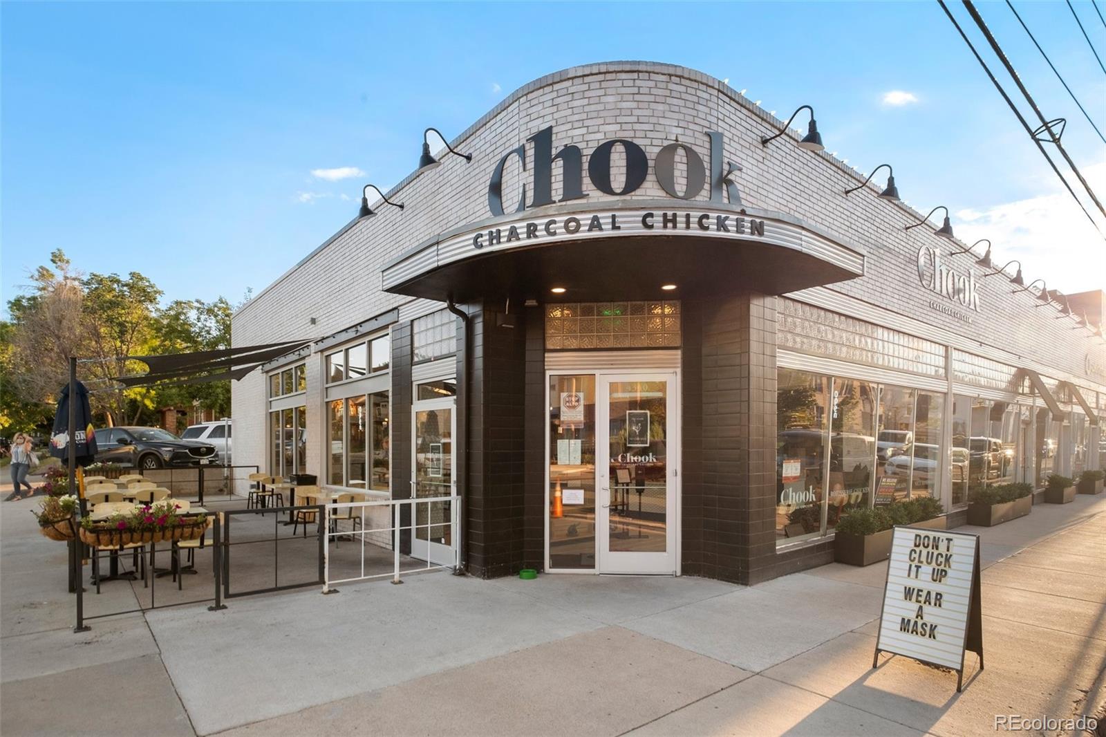 954 Jackson Street Denver, CO 80206 - Photo 32 of 37 a front view of a building with entryway