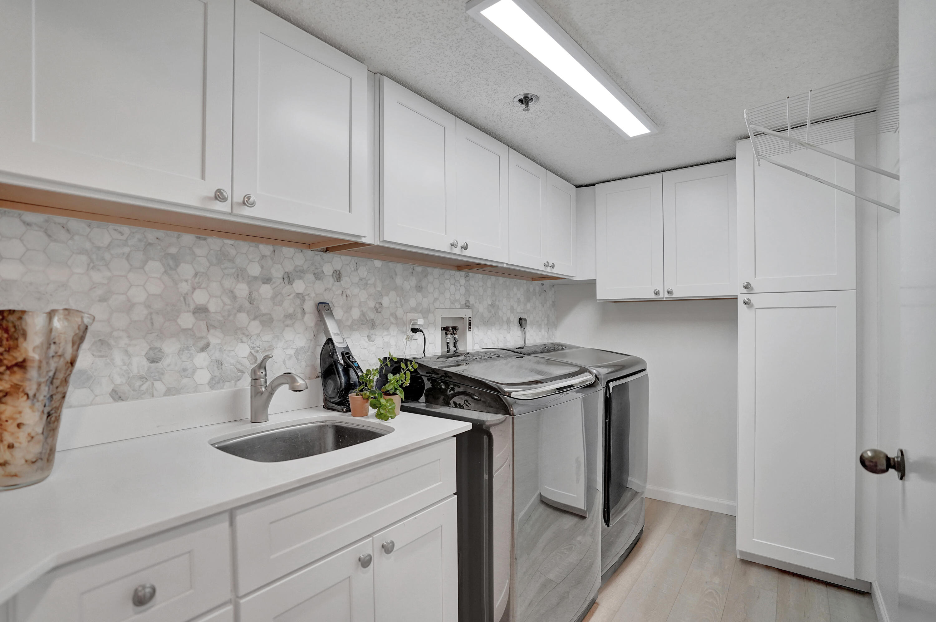 1401 South Ocean Boulevard, Unit 1040 Boca Raton, FL 33432 - Photo 18 of 42 DSC06955