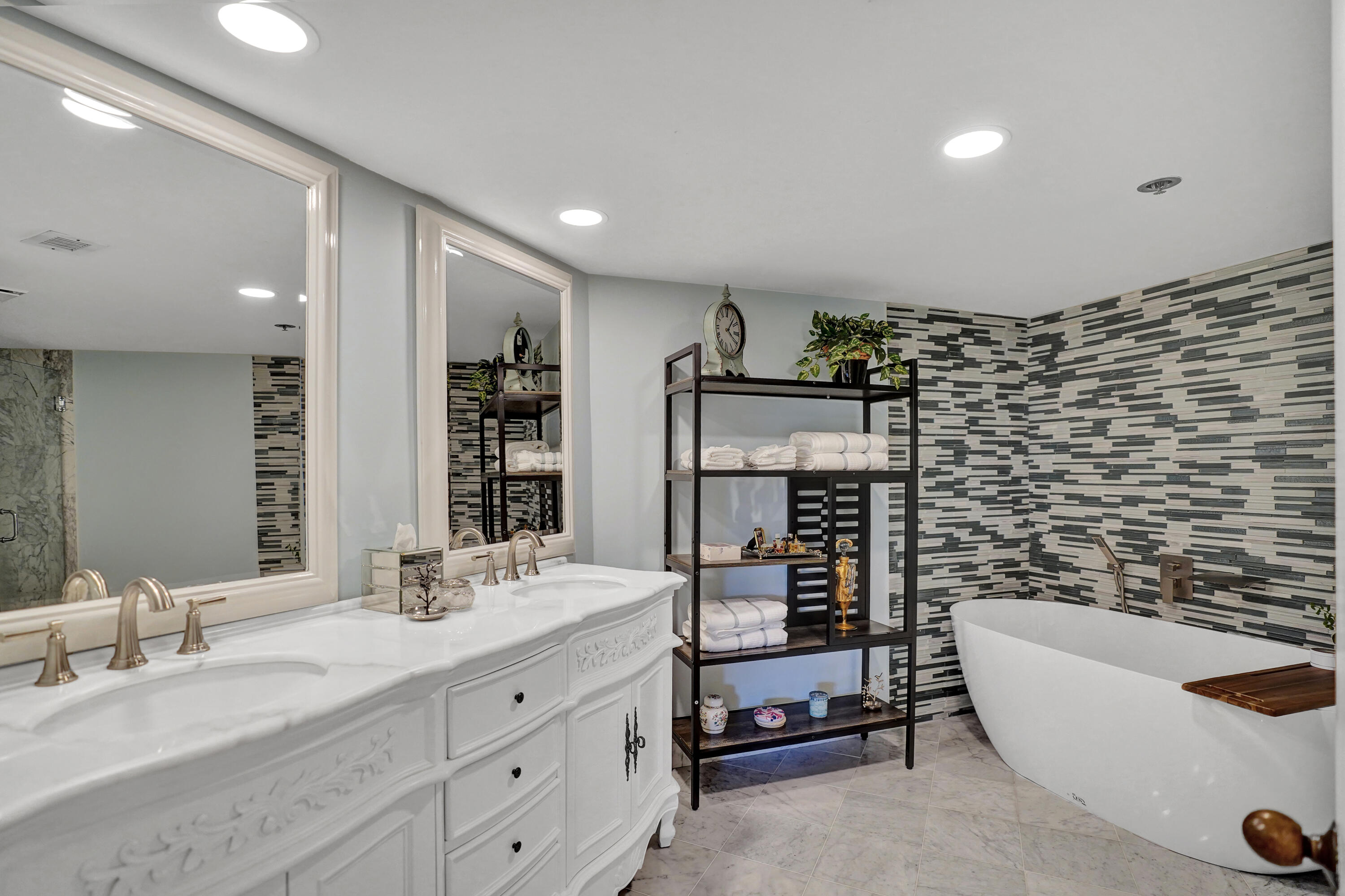 1401 South Ocean Boulevard, Unit 1040 Boca Raton, FL 33432 - Photo 22 of 42 DSC07024