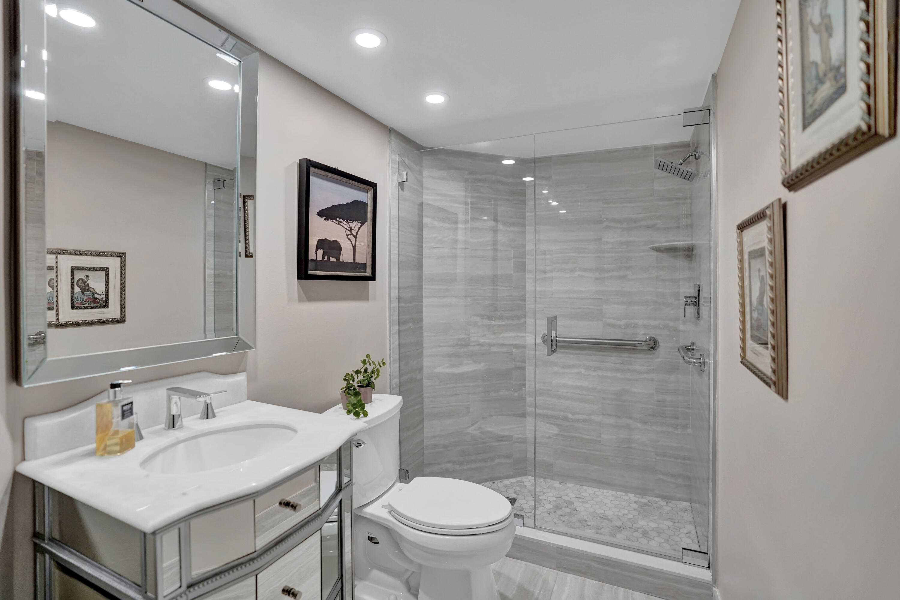 1401 South Ocean Boulevard, Unit 1040 Boca Raton, FL 33432 - Photo 26 of 42 DSC06970