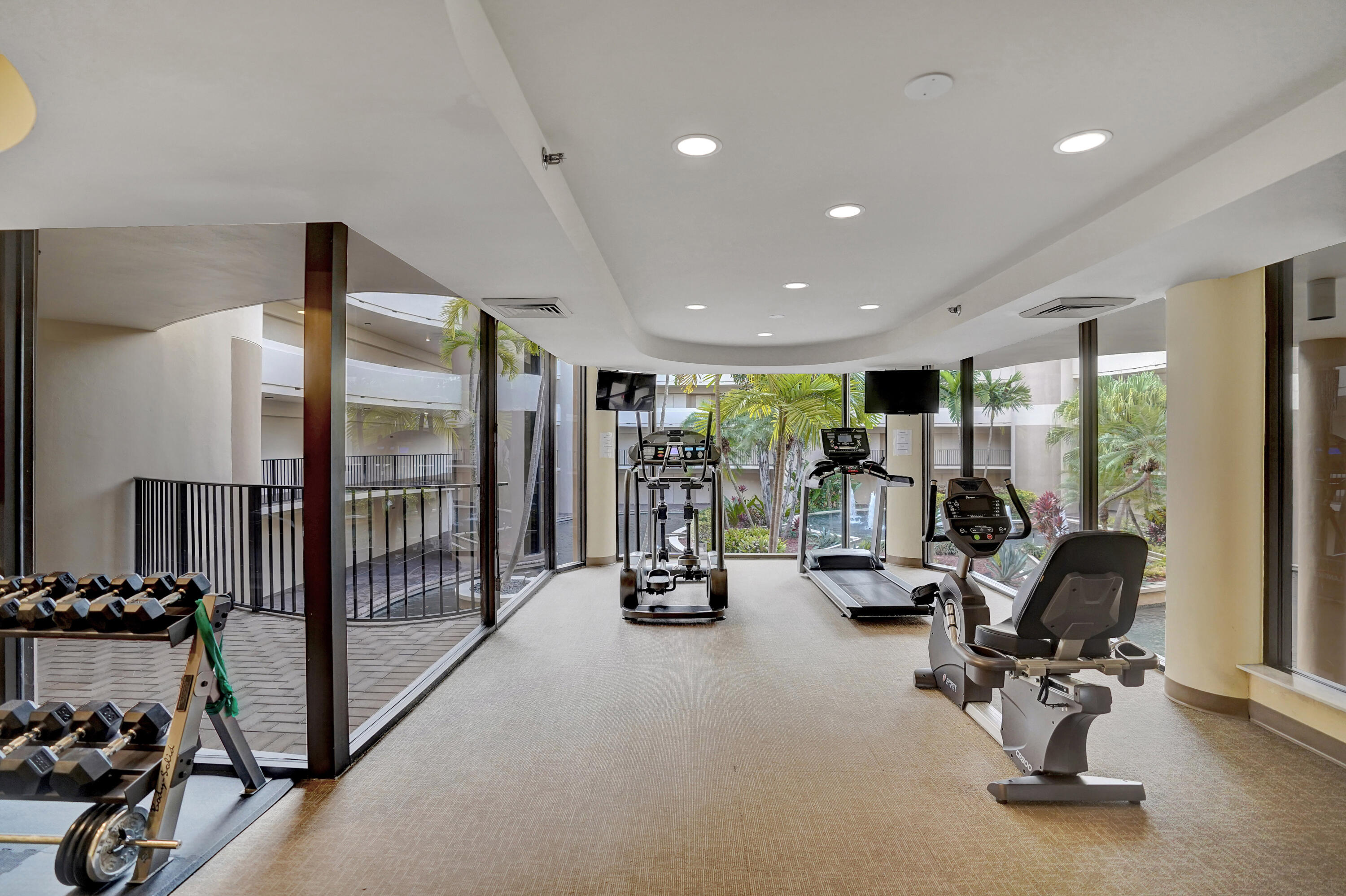 1401 South Ocean Boulevard, Unit 1040 Boca Raton, FL 33432 - Photo 41 of 42 DSC07253