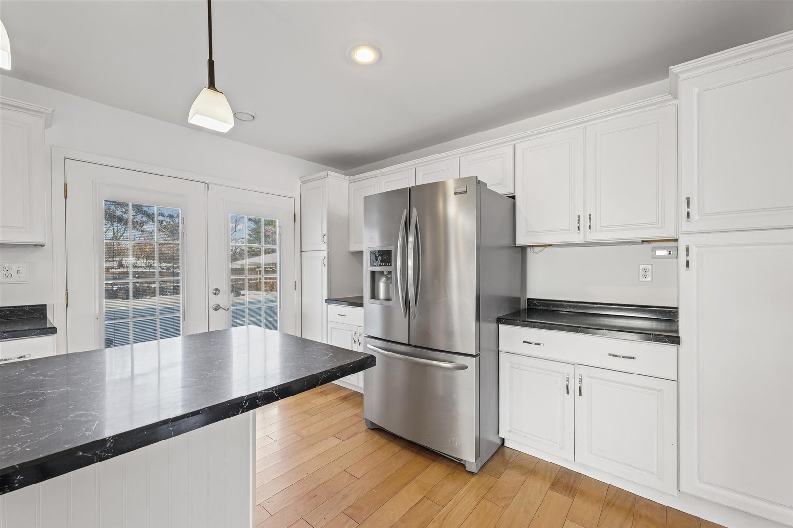 1301 Belmeade Drive Champaign, IL 61821 - Photo 9 of 32