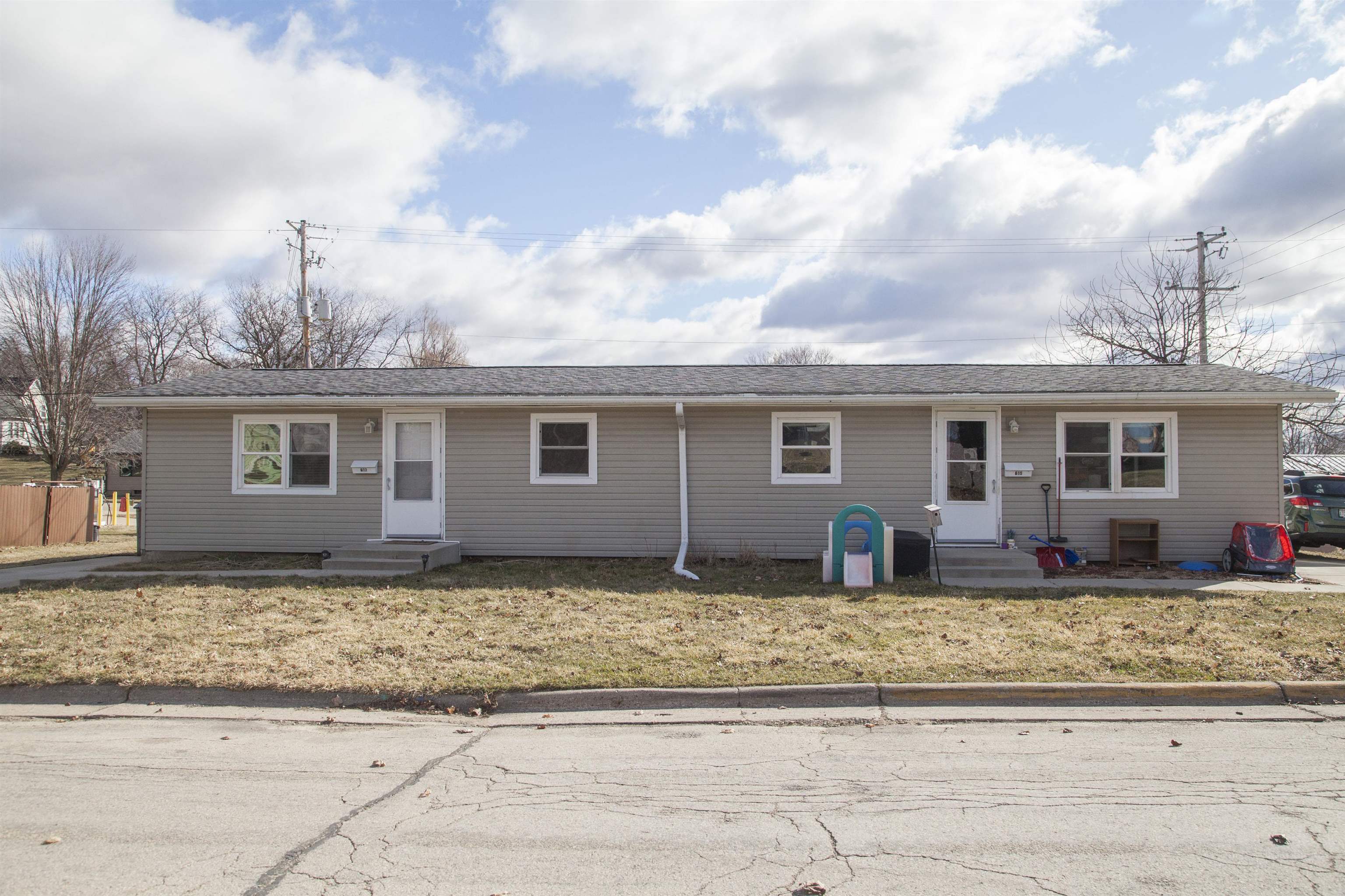 615 North Level Street Dodgeville, WI 53533 - Photo 1 of 20