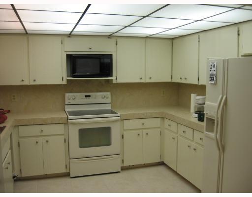 6850 Tiburon Drive, Unit 3 Boca Raton, FL 33433 - Photo 3 of 4 Additional Photo