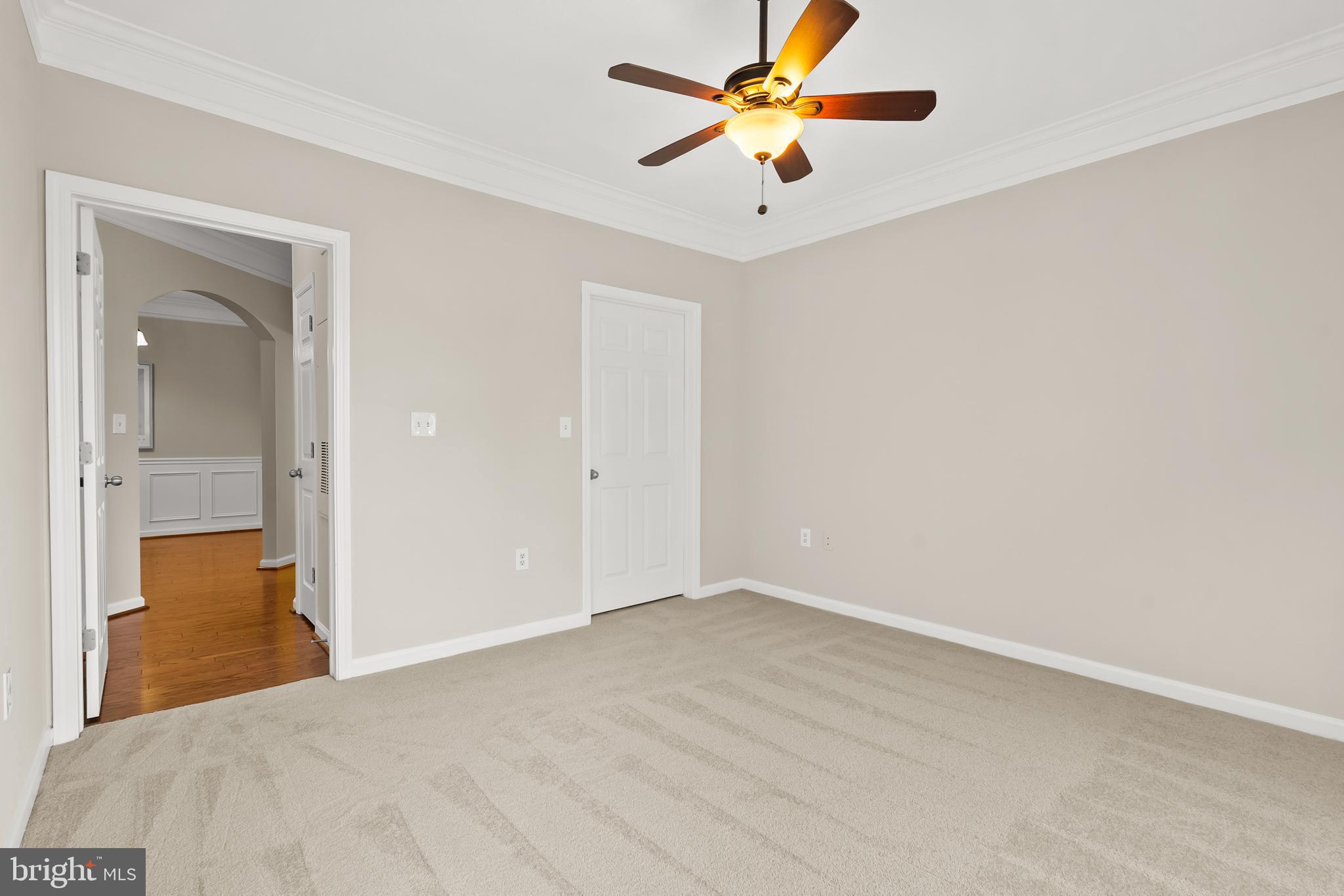 514 Sunset View Terrace Southeast, Unit 207 Leesburg, VA 20175 - Photo 28 of 51