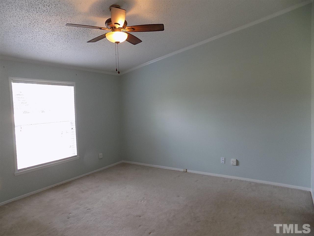 1111 Cole Road Clayton, NC 27520 - Photo 11 of 25 Gallery Image 11