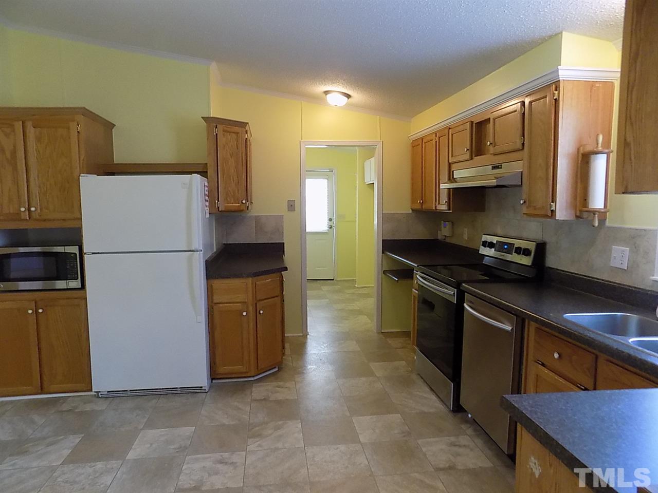 1111 Cole Road Clayton, NC 27520 - Photo 7 of 25 Gallery Image 7