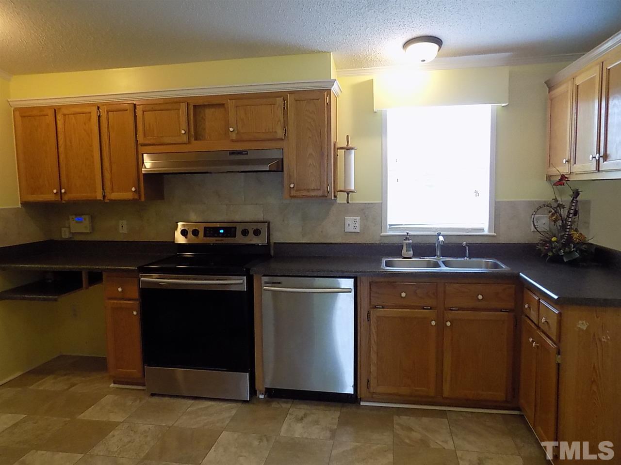 1111 Cole Road Clayton, NC 27520 - Photo 8 of 25 Gallery Image 8
