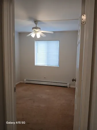 $1,800 | 11 Parkside Court, Unit 6, Vernon Hills, IL 60061