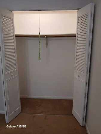 $1,800 | 11 Parkside Court, Unit 6, Vernon Hills, IL 60061