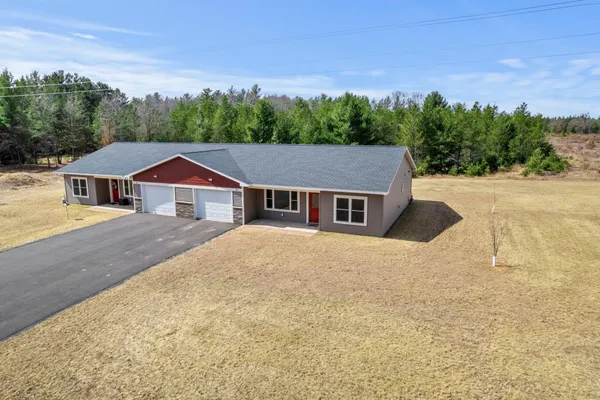 $254,900 | 409 North Russell Street, Grantsburg, WI 54840