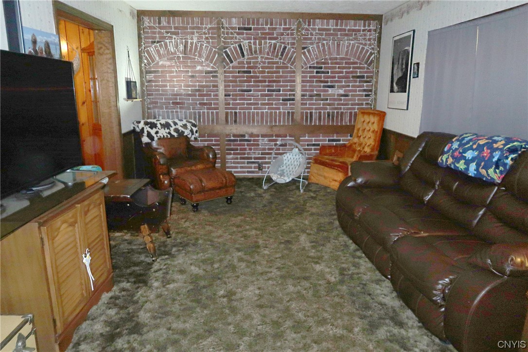 311 Louisa Street Rome, NY 13440 - Photo 7 of 36