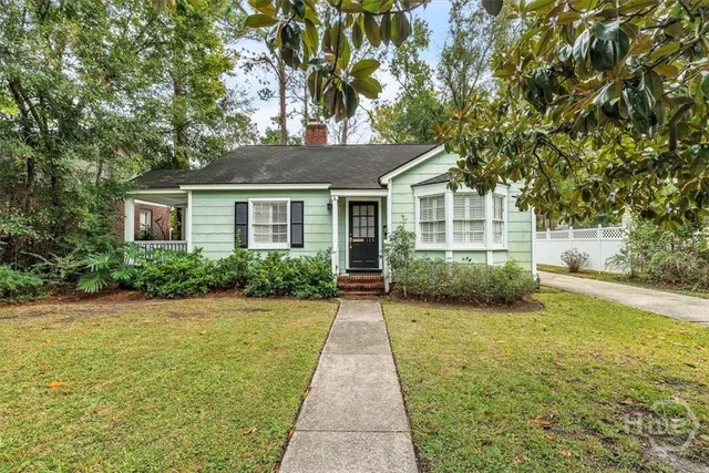 $2,800 | 135 Columbus Drive, Savannah, GA 31405