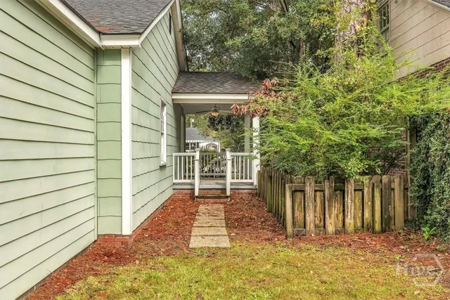 $2,800 | 135 Columbus Drive, Savannah, GA 31405