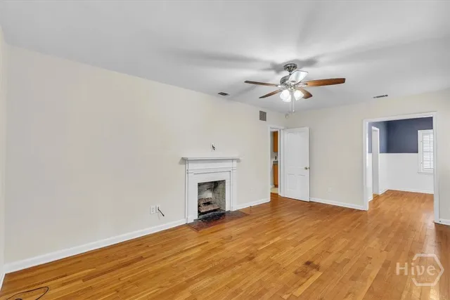 $2,800 | 135 Columbus Drive, Savannah, GA 31405