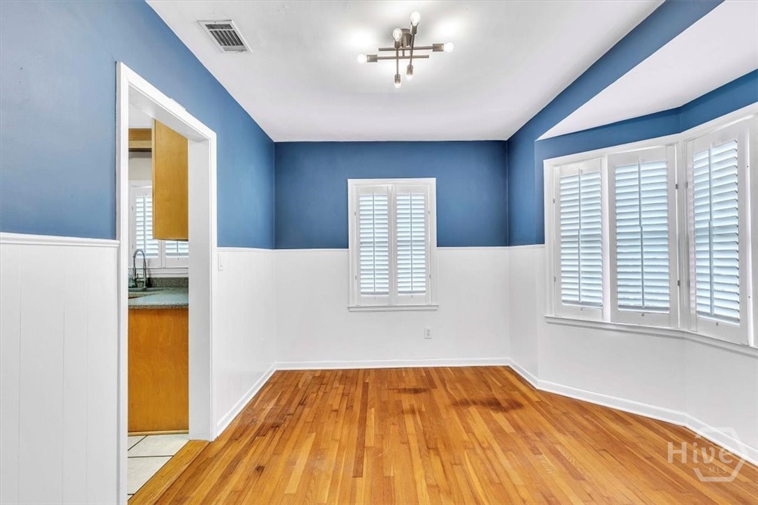 135 Columbus Drive Savannah, GA 31405 - Photo 10 of 36