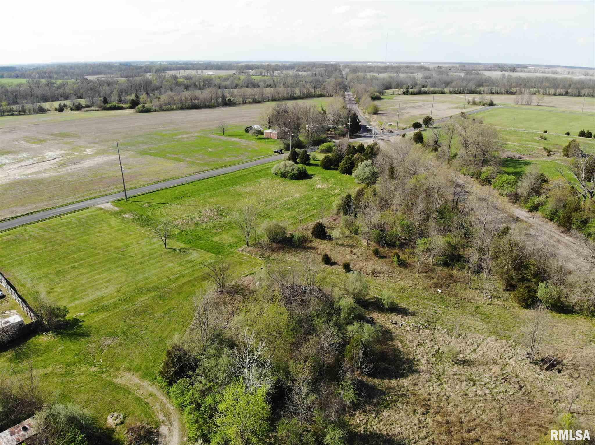 9660 Jolliff Bridge Road Centralia, IL 62801 - Photo 4 of 11