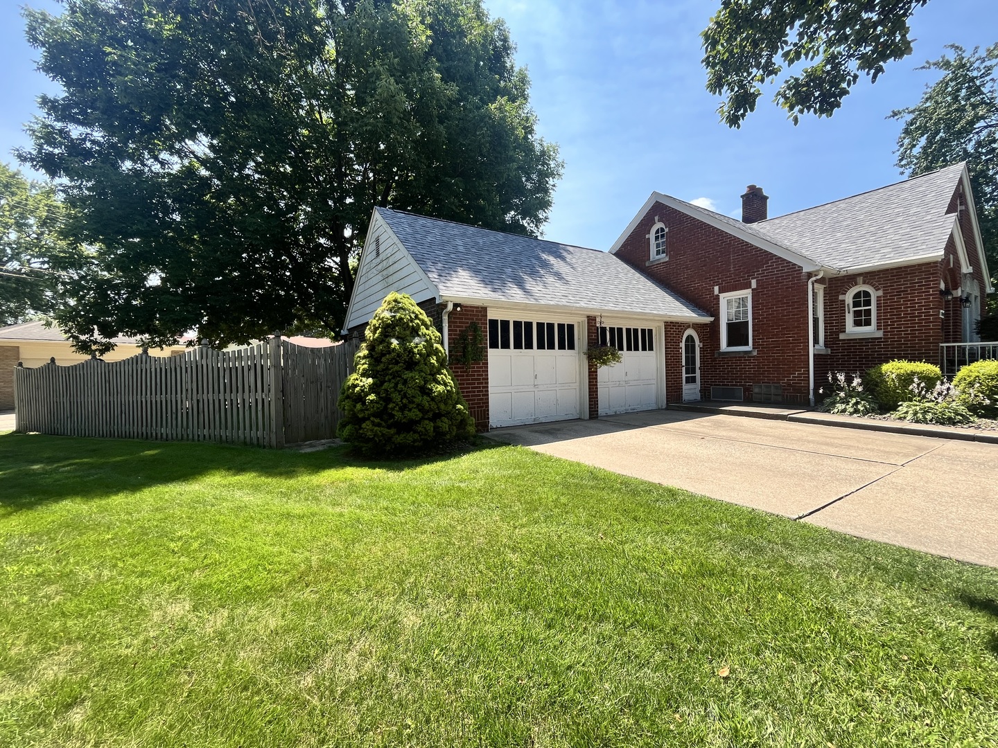 2404 28th Street Moline, IL 61265 - Photo 4 of 18