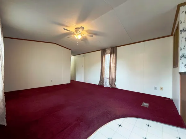 $110,000 | 6 Hilltop Manor Mobile Home Park, Littleton, NH 03561