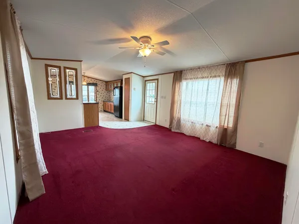 $110,000 | 6 Hilltop Manor Mobile Home Park, Littleton, NH 03561