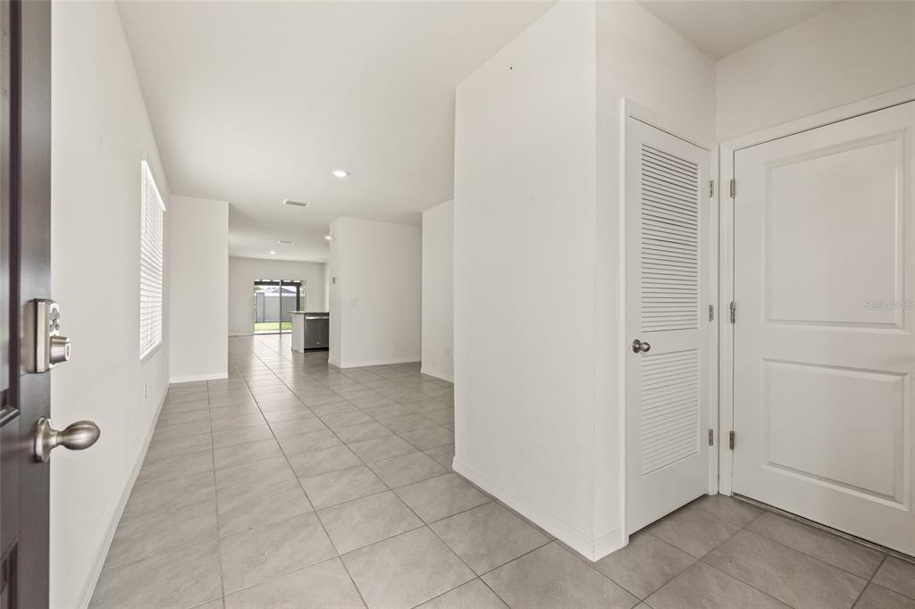 31276 Penny Surf Loop Wesley Chapel, FL 33545 - Photo 5 of 46