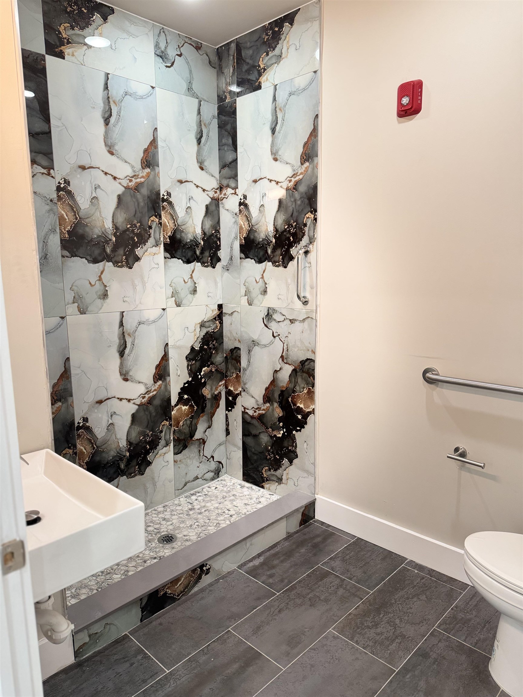 213 Academy Street, Unit 1B Jersey City, NJ 07306 - Photo 5 of 14