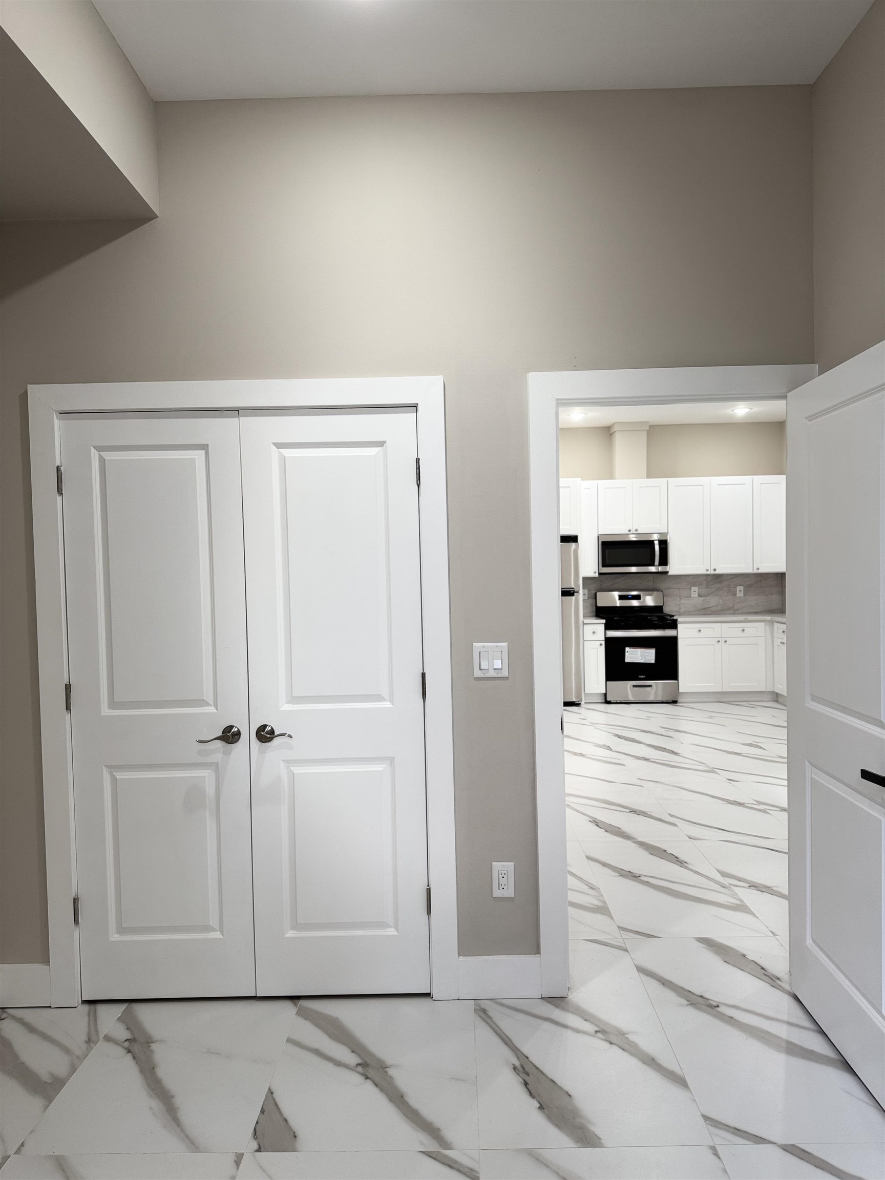 213 Academy Street, Unit 1B Jersey City, NJ 07306 - Photo 6 of 14