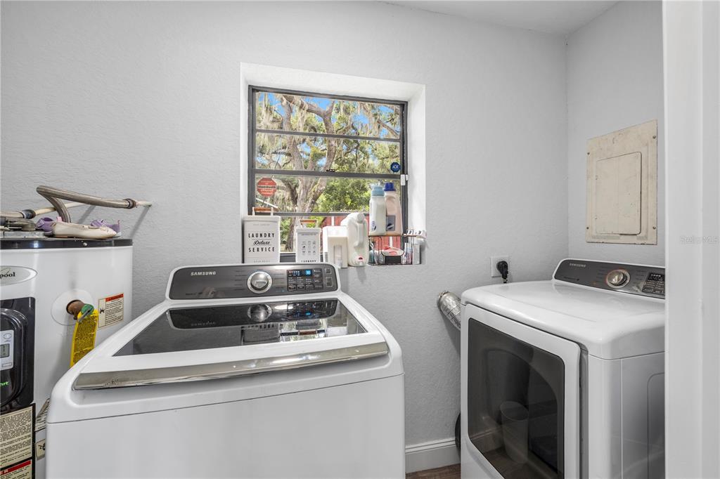2118 East Keysville Road Lithia, FL 33547 - Photo 16 of 44 Gallery Image 16