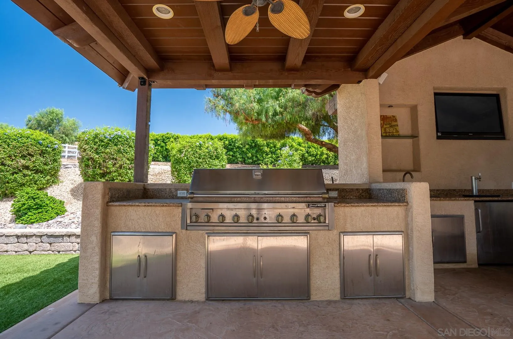 9776 Valley Ranch Road El Cajon, CA 92021 - Photo 14 of 54 Gallery Image 14