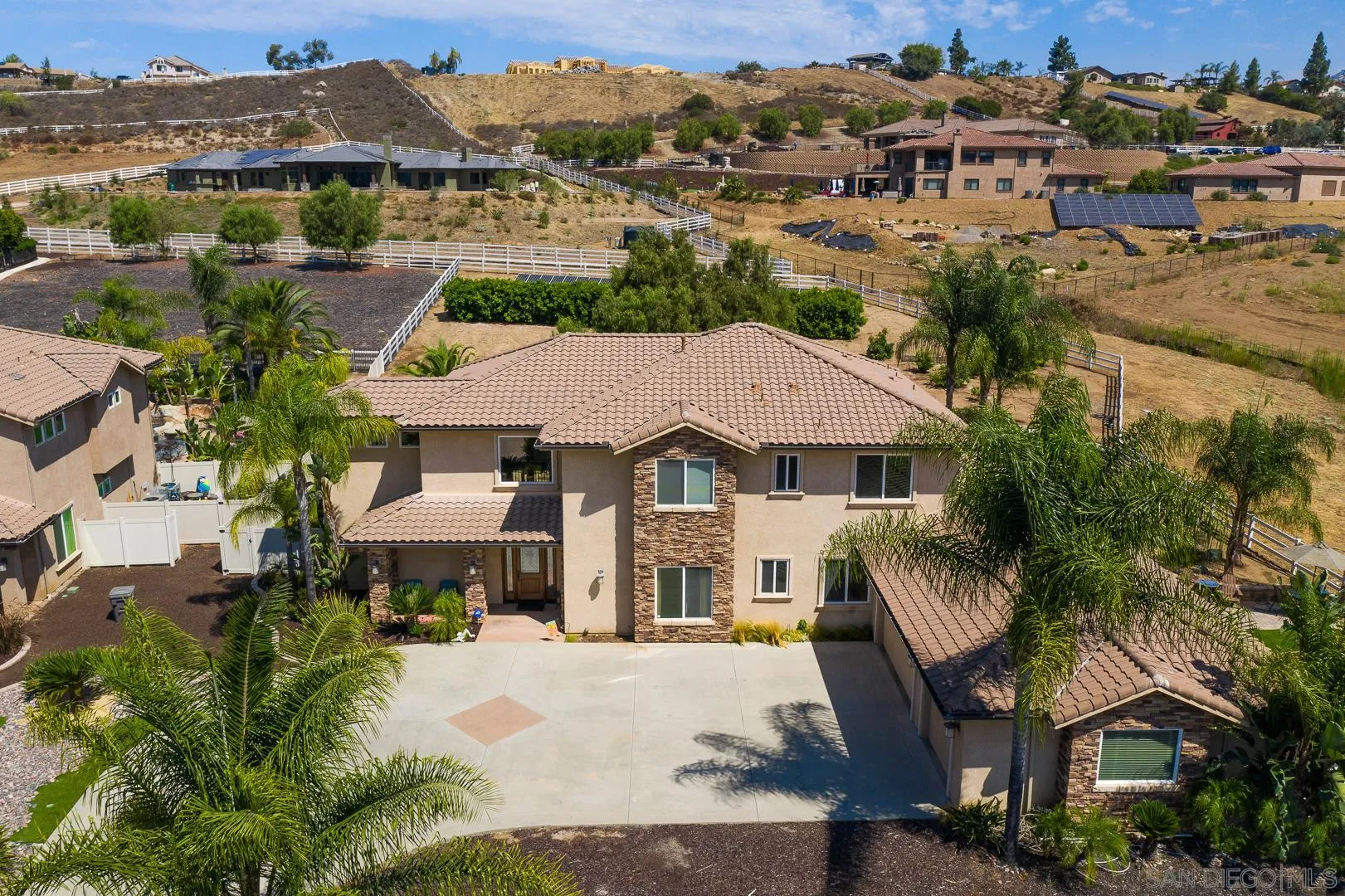 9776 Valley Ranch Road El Cajon, CA 92021 - Photo 2 of 54 Gallery Image 2