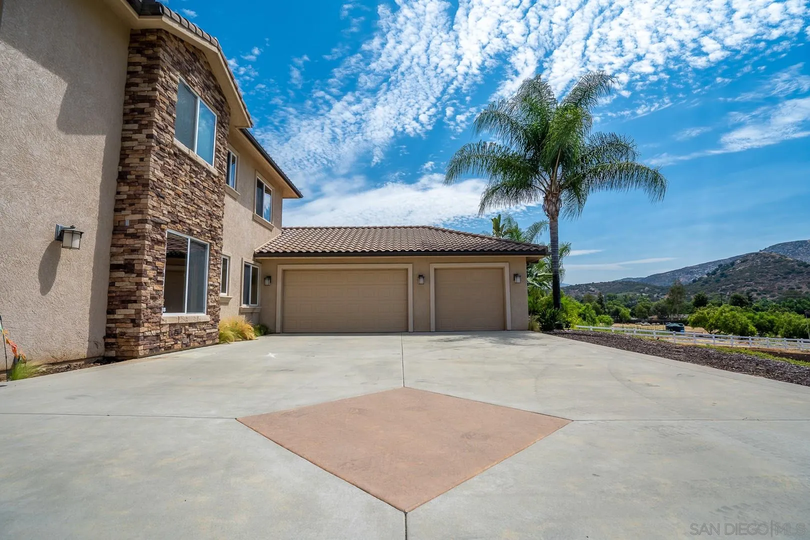 9776 Valley Ranch Road El Cajon, CA 92021 - Photo 5 of 54 Gallery Image 5