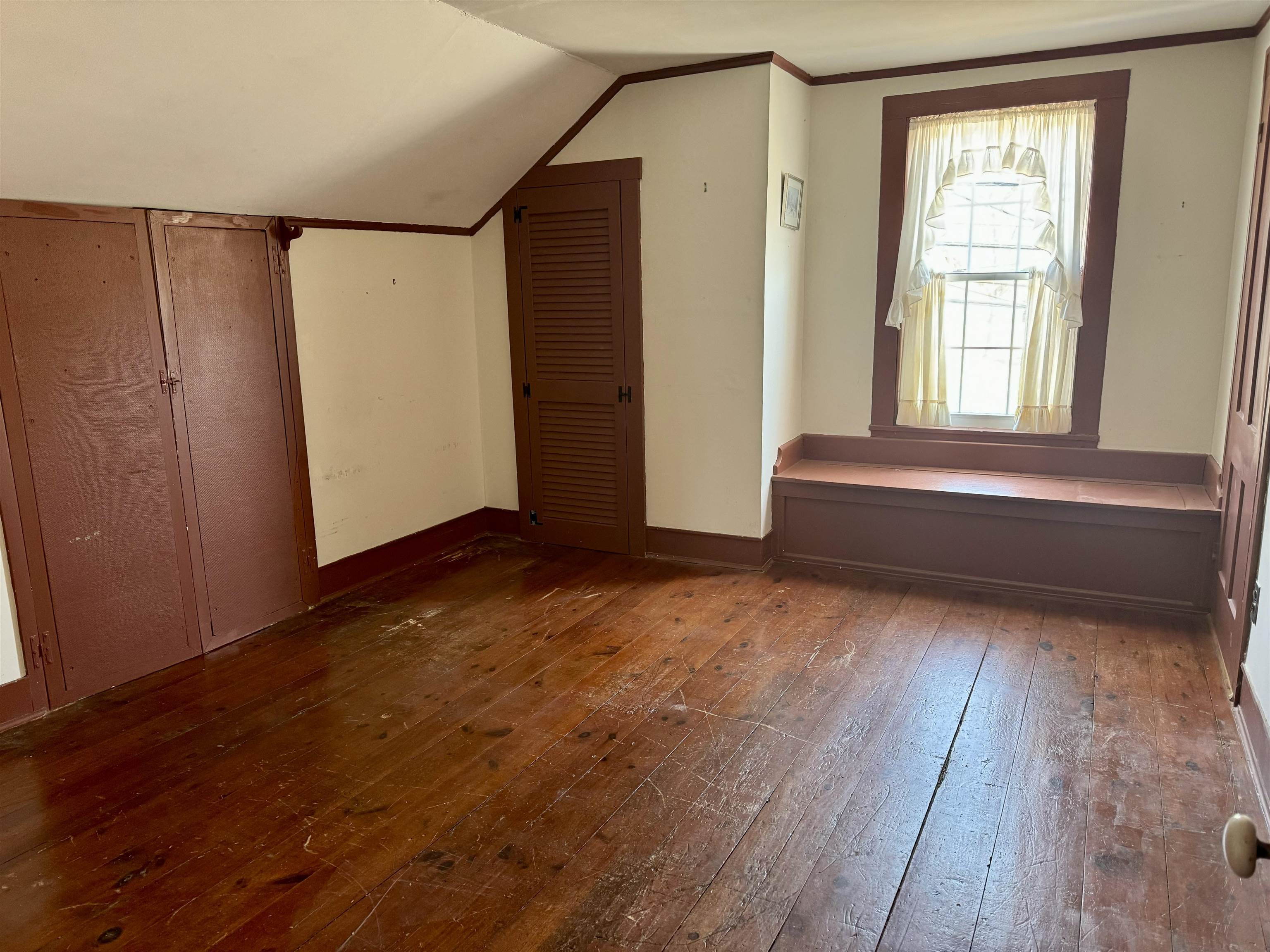 45 Mountain Road Concord, NH 03301 - Photo 14 of 32